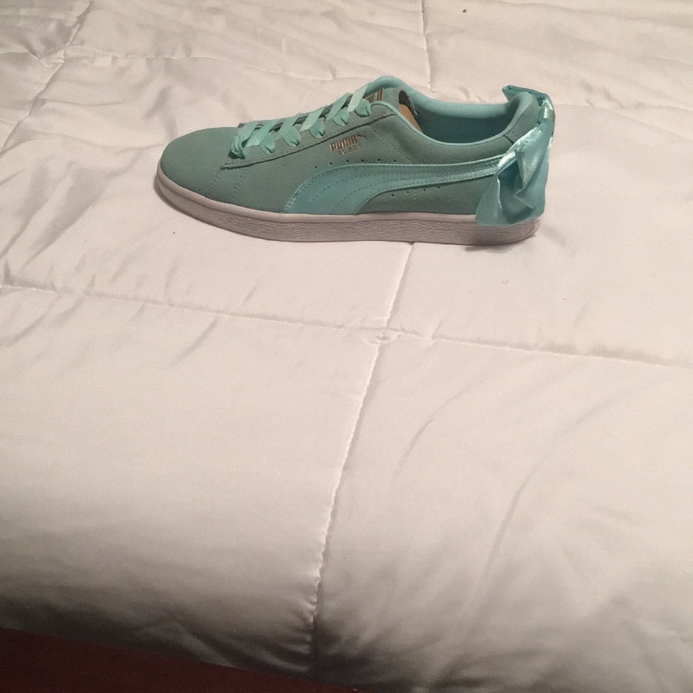 Puma bow sneakers